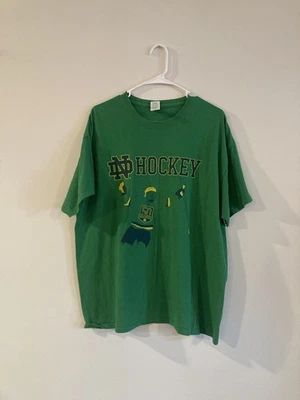 Camiseta verde hockey Notre Dame - talla XL Foto 1 de 4
