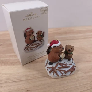 Hallmark Beaver Ornamento Recuerdo Todo lo que quiero para Navidad son mis dos dientes delanteros - Imagen 1 de 11