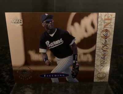 1995 Upper Deck One On One No2 МАЙКЛ ДЖОРДАН (УХОДИТ В ОТСТАВКУ) - Изображение 1 из 2