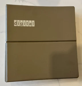 Vintage Digital MicroVAX 3400 Manual - Bild 1 von 9