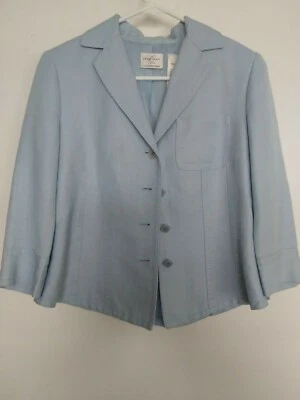 Womans pale blue blazer. Size 4P. Linen blend. Great for Easter. Excellent cond - Image 1 of 4