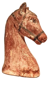Madera tallada egipcia y cabeza de caballo pintada por Gesso - Imagen 1 de 18