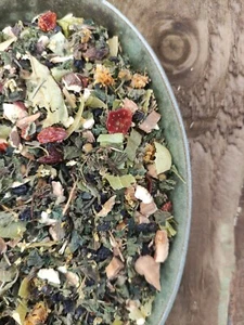 Winter Wellness Kräuterteemischung - Holunder Reishi Königskerze Ingwer - Bild 1 von 6