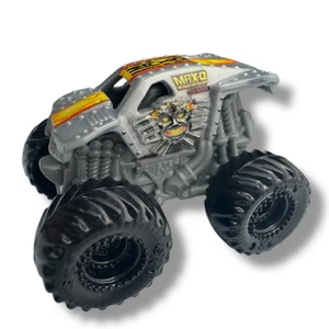 Spin Master Monster Jam Mini Max-D Diecast Monster Truck - Adviento de Navidad - Imagen 1 de 5