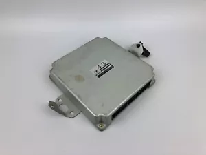 2001 Subaru Legacy Engine Control Computer Module ECU Unit 22611 AE031 - Picture 1 of 7
