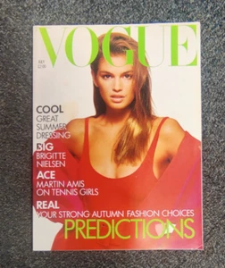 VOGUE Magazin: Juli 1988 - Cindy Crawford - Bild 1 von 2