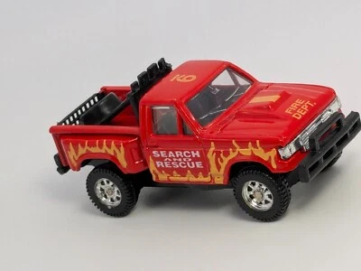 Maisto Turbo Tread Ford Pickup F150 Paja Fire Dept Search/Rescue Truck Red - Image 1 of 4