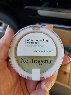 Neutrogena Color Correcting Compact Clear Coverage New But Lid Is Broken On Back - Image 1 of 2