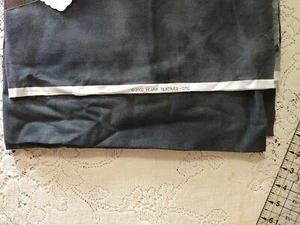 Dark Gray-Black Spray-Paint Cotton Quilt Fabric Tonal Blender 18x44 Blank Textil - Picture 1 of 3