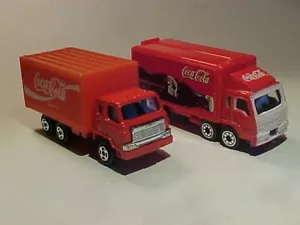 2x Coca-Cola Nissan & Ford Delivery Truck 1/100 Diecast neuwertig lose 1/64 Range - Bild 1 von 7