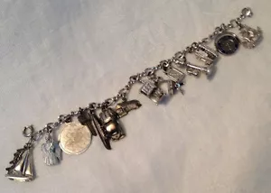 Vintage Sterling Silver Charm Bracelet - 14 Sterling Charms - Picture 1 of 12