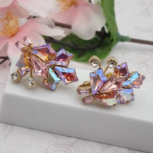 Vintage Vendome Pink Kite Rhinestone Layered Gold Tone Clip Earrings - Picture 1 of 6