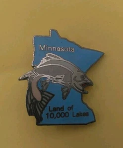 Prendedor de sombrero de solapa esmaltada de pescado Minnesota Walleye - Imagen 1 de 8