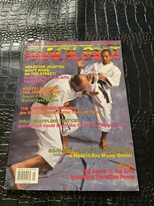 JANUARY 1998 - BLACK BELT martial arts magazine - Imagen 1 de 1