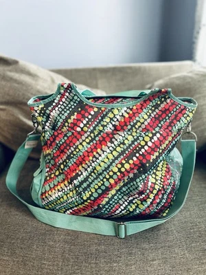 Thirty One All Pro Tote In Graffiti Dot Beach Gym Yoga Travel Diaper Bag - Image 1 of 4