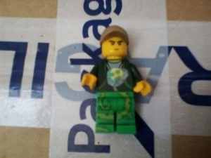 Lego Mini Figure Snake Boy Light Brown Cap - Picture 1 of 3