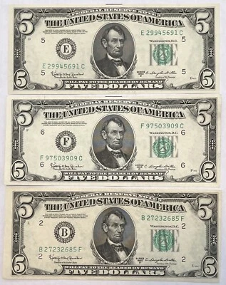 1950 D $5 UNC Federal Reserve Note GRANAHAN/DILLON United States 3 Banknotes - Image 1 of 2