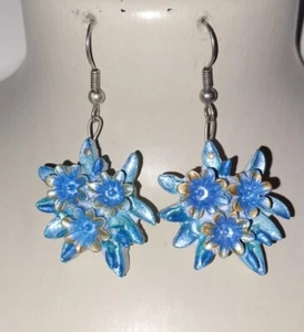 VINTAGE Earrings Pierced Flower Blue/Gold Plastic Resin Drops Silver Tone. - Picture 1 of 11