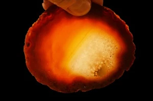 SELTENE 1960er Achat Geode Platte 4" x 4" Lapidar Cabbing grobe Scheibe Felsplatte - Bild 1 von 2