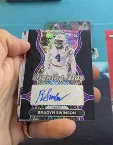 2025 Panini Prizm Draft Picks Black Shimmer Bradyn Swinson Auto 1/1 LSU TIGERS - Bild 1 von 2