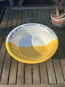 Pre-Owned PIER 1 MEZZA MEZZA Yellow and White 12" Pasta Serving Bowl ITALY VGC - Picture 1 of 10
