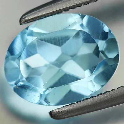 Sky Blue Topaz 1.58ct t.w 8x6mm Oval Natural Brazil Gemstone - Image 1 of 4