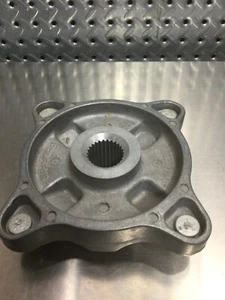 POLARIS REAR WHEEL HUB 5132520 S044E - Picture 1 of 4