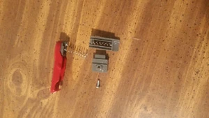 Shark Navigator NV360 NV361 NV360K NV361BK UV440 Floor Nozzle Release Button - Picture 1 of 2