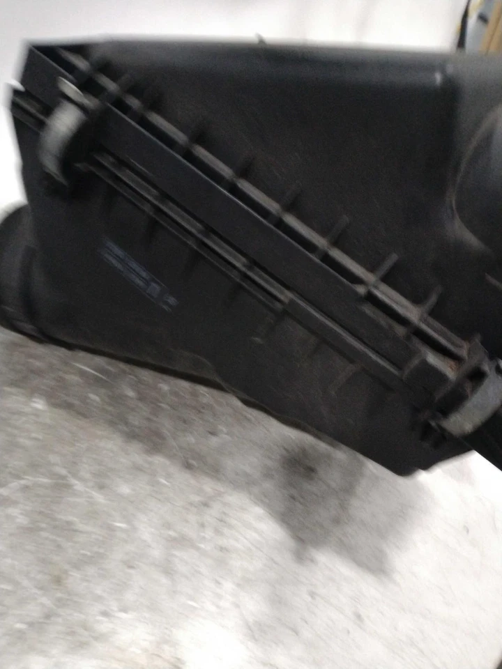 Conjunto de filtro de aire Lexus GX460 2016 fabricante de equipos originales negro 4,6 L 130 k millas NJ25-16484 Foto 1 de 4