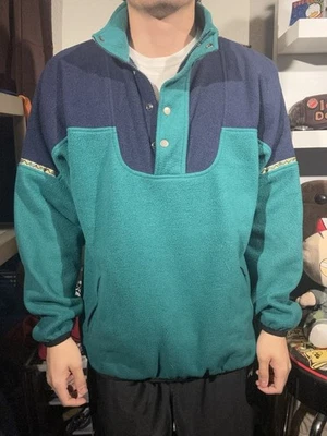 Suéter polar vintage años 90 Akita verde y azul marino cuarto abotonado L Foto 1 de 4