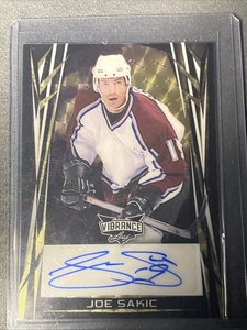 Joe Sakic Auto 1/1 2024 Leaf Vibrance Midnight Super Prismatic Gold Autograph - Picture 1 of 4