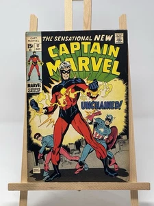 Captain Marvel #17 Debut of New Captain Marvel Costume Dan Adkins Gil Kane 1969 - Picture 1 of 8