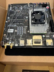 JETSON TX2 NVIDIA Developer Kit 8 GB RAM, AI, Visual, Machine & Deep Learning - Foto 1 di 4
