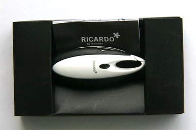 Ricardo by Richartz 2 Stück Amulett Cut & Pick 5 Funktionen. Schwarz. Neu in OVP