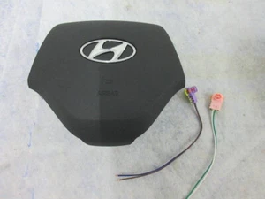 HYUNDAI TUCSON 2016-2017-2018-2019-2020-2021-2022 airbag STEERING WHEEL LEFT LH - Picture 1 of 4
