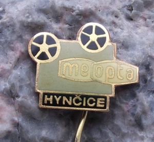 Vintage Meopta Hyncice Czechoslovakia Cinema Movie Projector Pin Badge - Picture 1 of 3