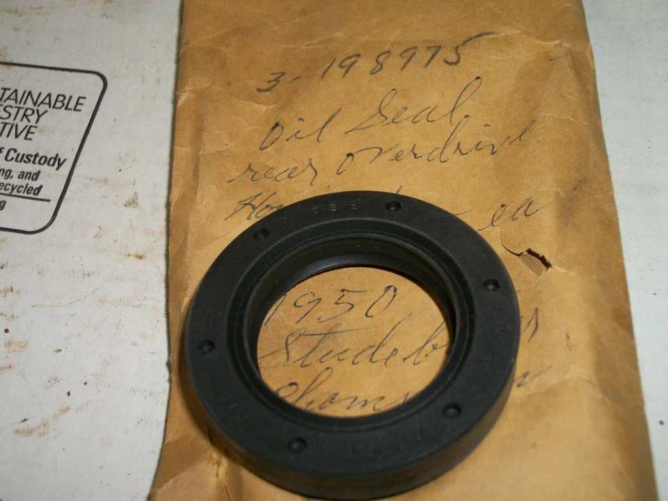  50 Studebaker Champion nos  198975 seal cr 15620 trans tailhousing - Image 1 of 1