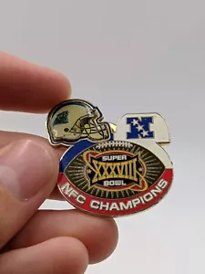MISC - Panthers Helmet Super Bowl XXXVIII NFC Champion's Trading Pin - Picture 1 of 2