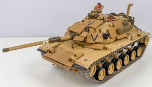 USMC M60A1 Tank Reactive Armor Built Desert Display Model w/ Crew Figures - Picture 1 of 22