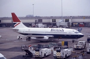 ORIGINAL 35mm Aircraft slide G-BGJF BRITISH AIRWAYS BOEING 737 C1989 #7695 - Picture 1 of 1