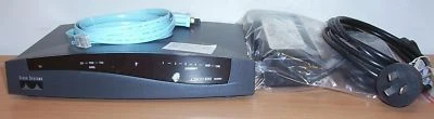 Módem/router/conmutador Cisco 827H ADSL (4 puertos 10BT) Foto 1 de 2