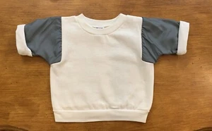 Sudadera De Colección Niños Mangas Cortas Prenda para el torso Blanca Años 80 NUEVA Niño Pequeño TALLA 2/3 - Imagen 1 de 4