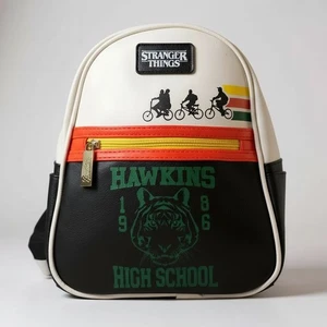 Netflix Stranger Things Hawkins High School Mini Zaino per Adulti - 11” x 9” Nuovo con etichette - Foto 1 di 7