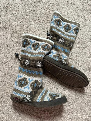 Muk Luks Tall Patterned Sweater Slippers Suede Blue Cream Brown Excellent Boots - Image 1 of 4