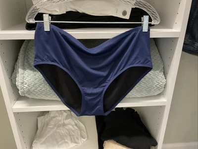 Parte inferior de baño Beach House azul marino talla 16 excelente estado Foto 1 de 4