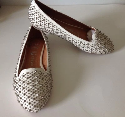 NIB Jeffrey Campbell Martini Spiked White Loafers Size 5 comes with extra spikes - Image 1 of 4