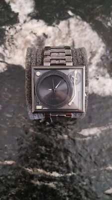 Reloj Tocadiscos Flud Vintage Negro Cromo Nuevo  Foto 1 de 2
