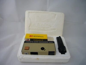 Kodak Camera, Hawkeye Pocket Instamatic, 110, With Flash Extender and new Film - Picture 1 of 4