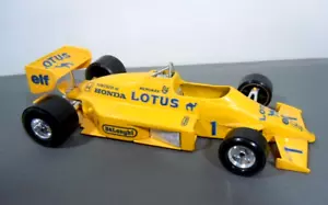 1987 BURAGO 1/24 LOTUS HONDA TURBO Diecast F1 Racecar-Type97T - Picture 1 of 3