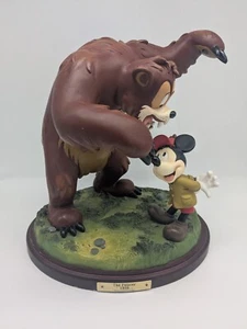 Vintage Disney Mickey Mouse 1939 - The Pointer - Statue With Bear - Picture 1 of 10